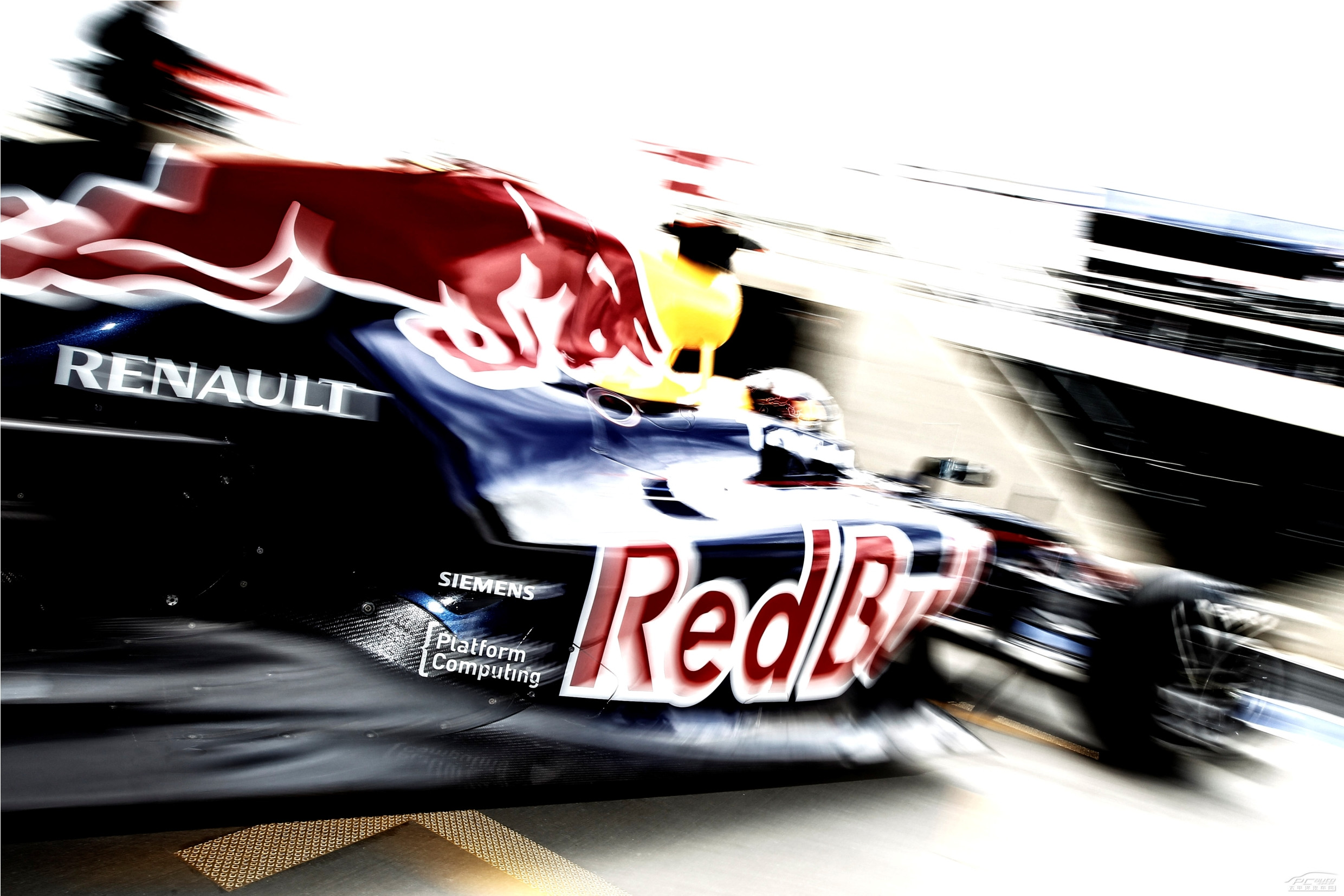 哈斯车队险胜雷诺车队，佩雷兹刷新纪录