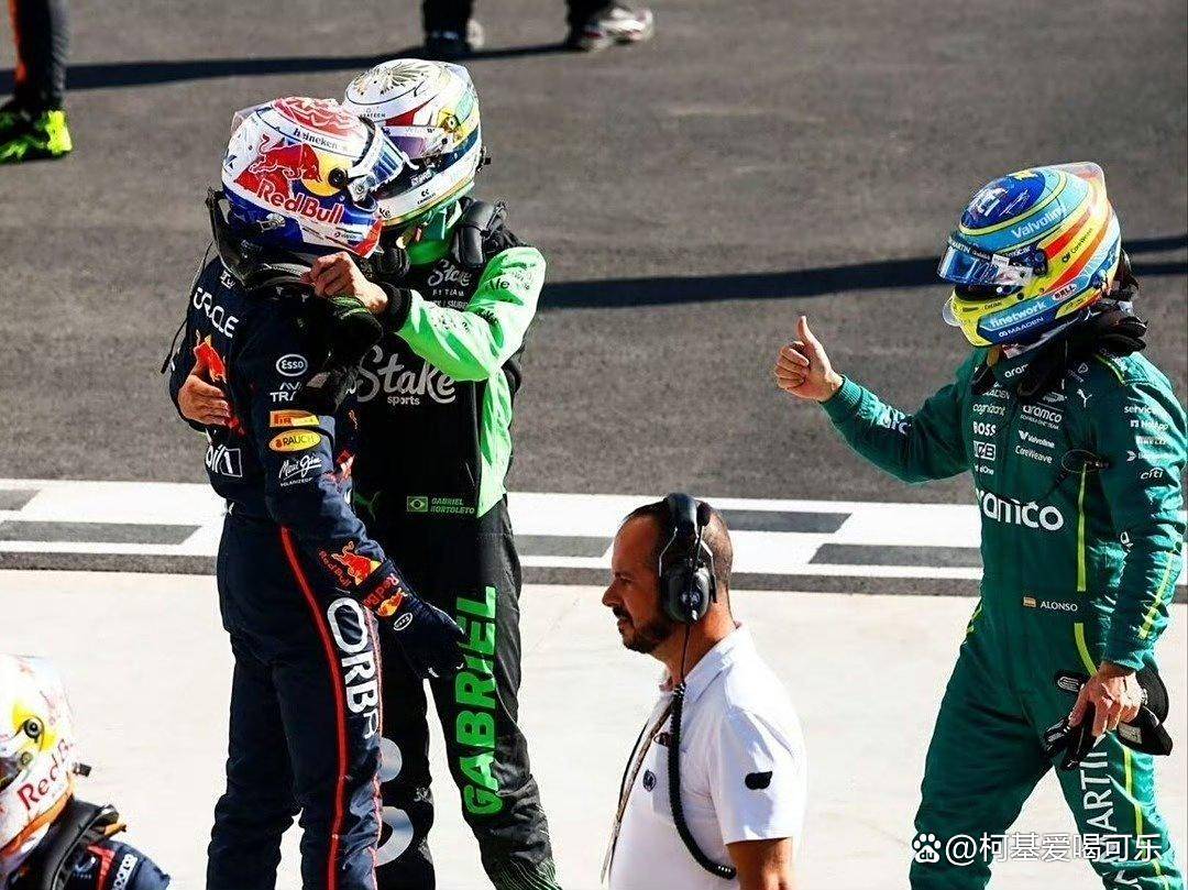 红牛车队碾压索伯车队，阿隆索刷新纪录