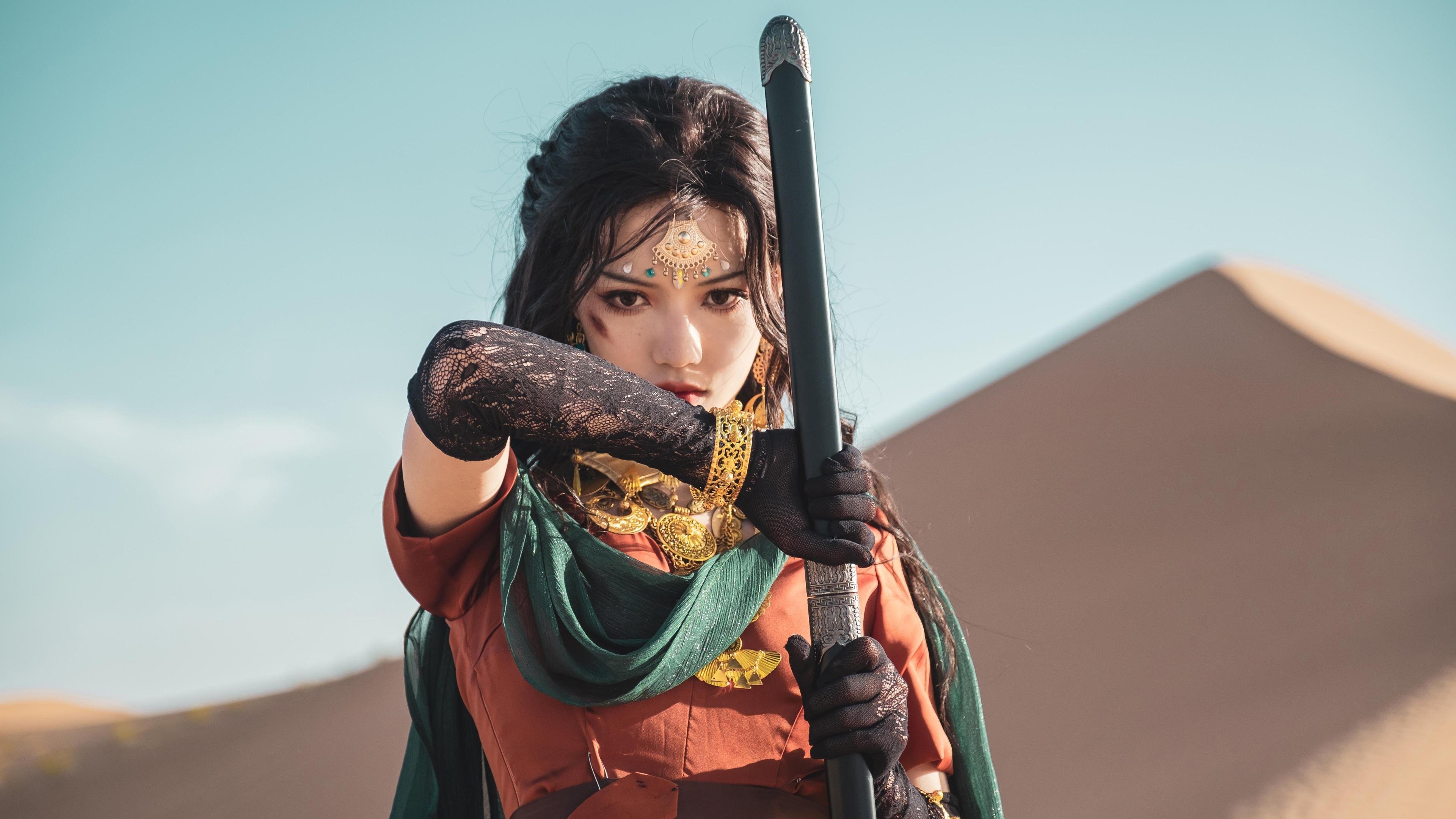 阿坎吉，灯塔撕裂黑夜，卡塔尔绿茵风暴吞噬澳大利亚巨轮